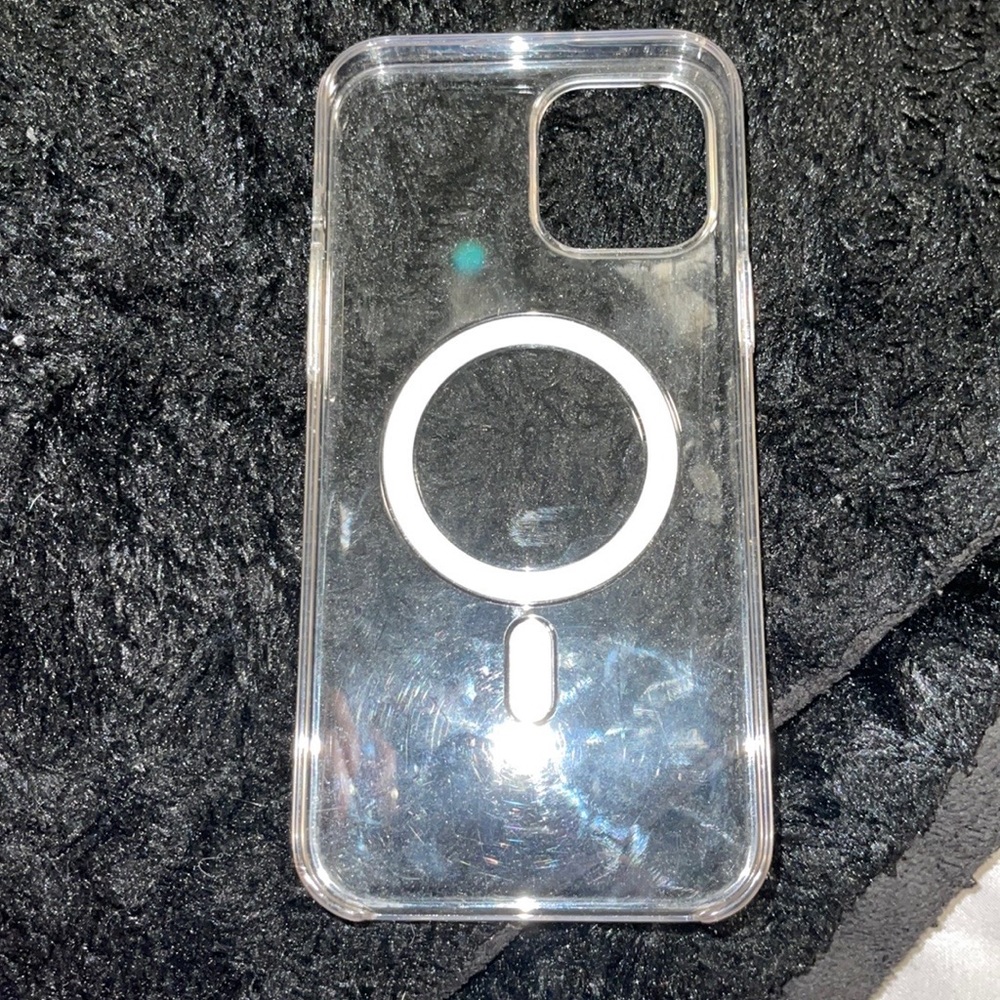 Apple - iPhone 12 Pro Max Clear Case with MagSafe - Clear